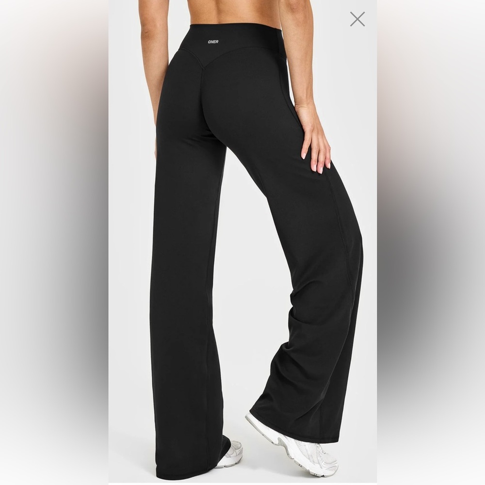 NWT Oner Soft Motion Straight Leg Black Sz Large Long